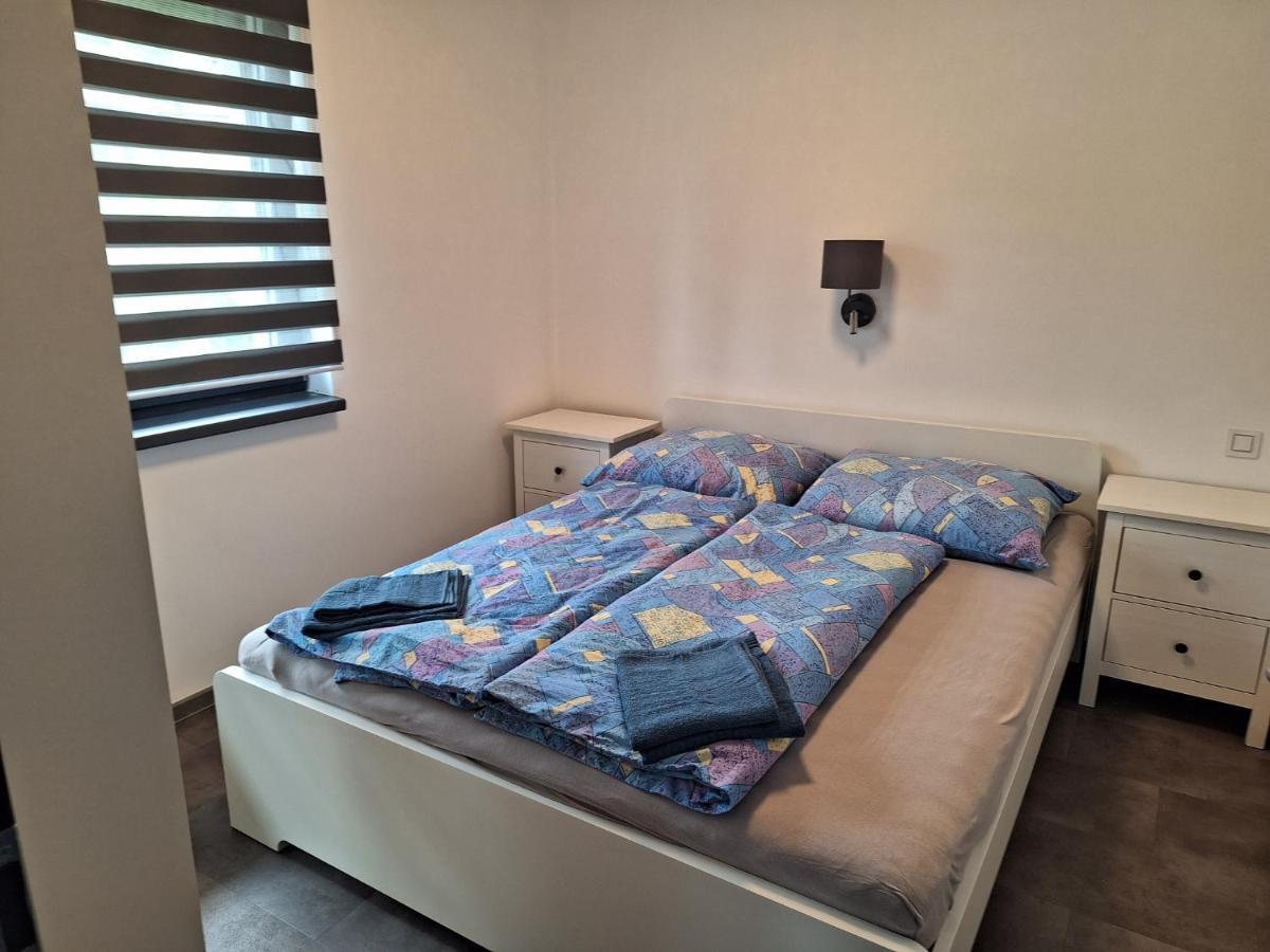 Mb Apartmany Lipno 伏尔塔瓦河畔利普诺 外观 照片