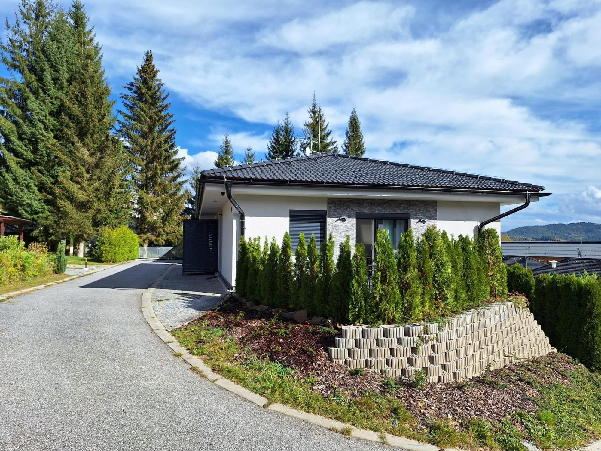 Mb Apartmany Lipno 伏尔塔瓦河畔利普诺 外观 照片